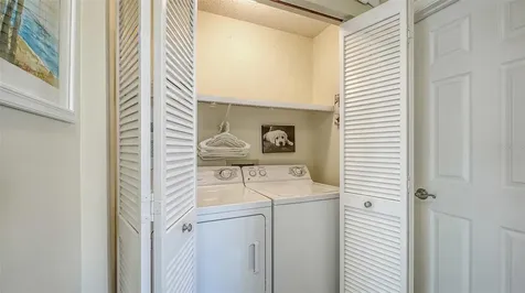 3728 71st Terrace E Sarasota FL 34243