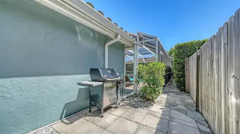 3728 71st Terrace E Sarasota FL 34243