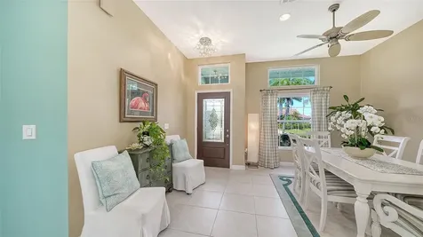 3728 71st Terrace E Sarasota FL 34243