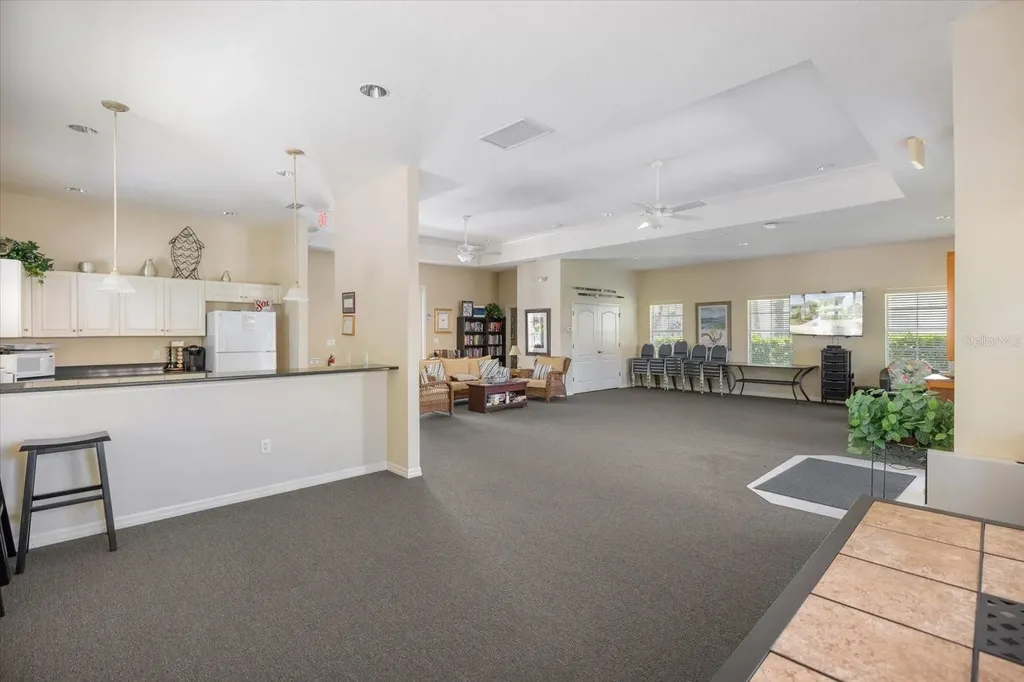 300 Gardens Edge Drive Venice FL 34285