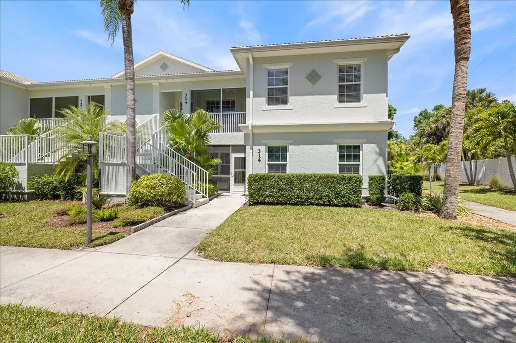 300 Gardens Edge Drive Venice FL 34285