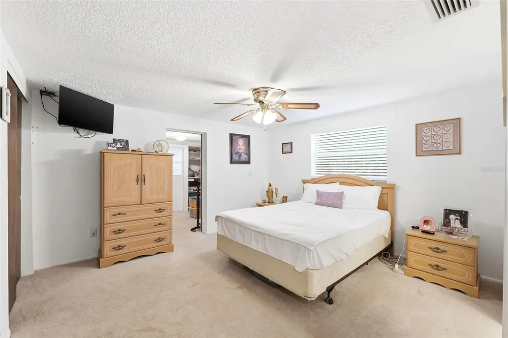 8704 Long Boat Lane Hudson FL 34667