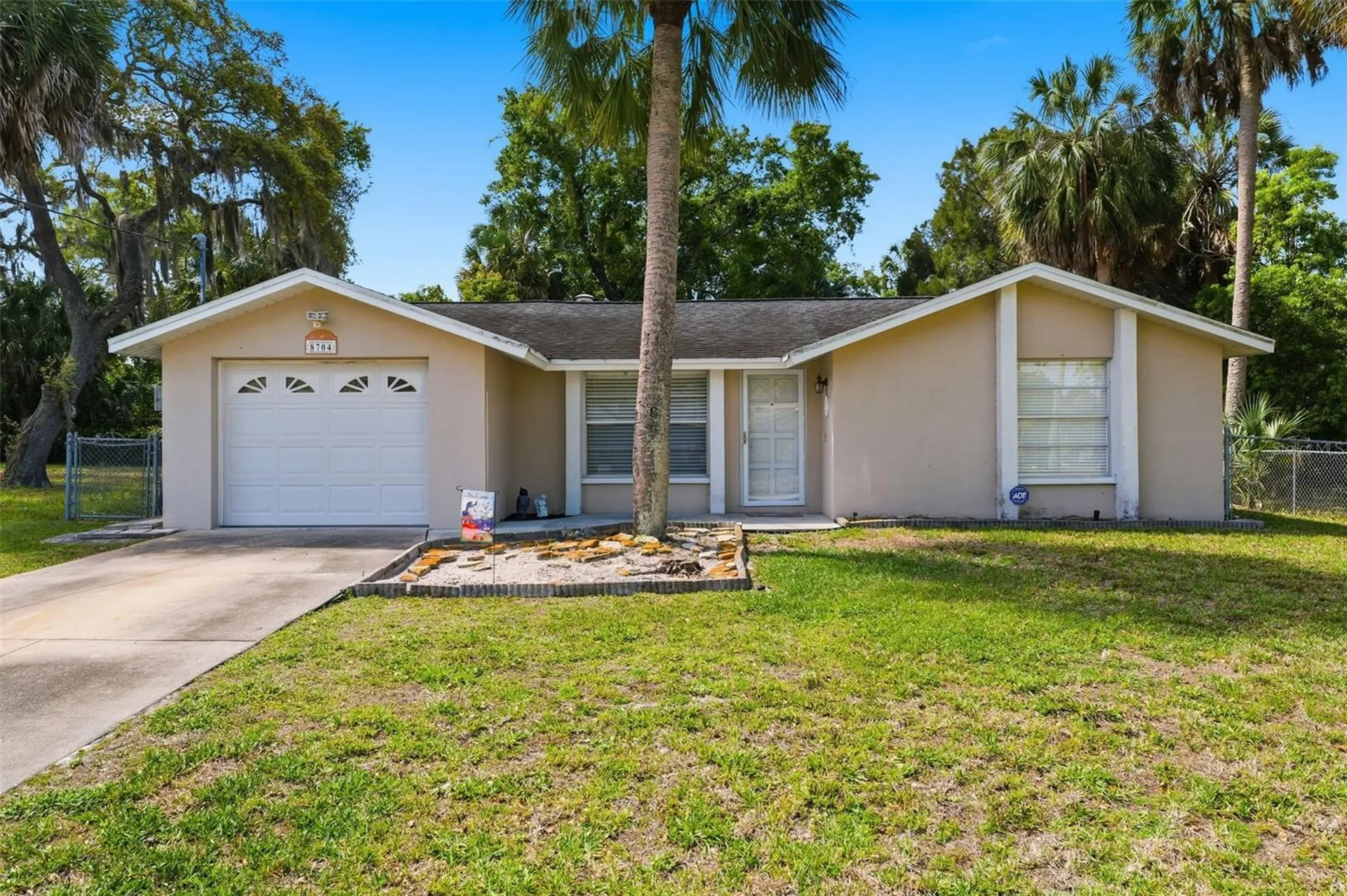 8704 Long Boat Lane Hudson FL 34667