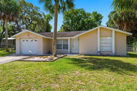 8704 Long Boat Lane Hudson FL 34667