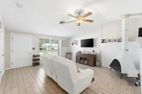 8704 Long Boat Lane Hudson FL 34667