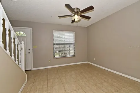 2724 Gray Fox Lane Orlando FL 32826