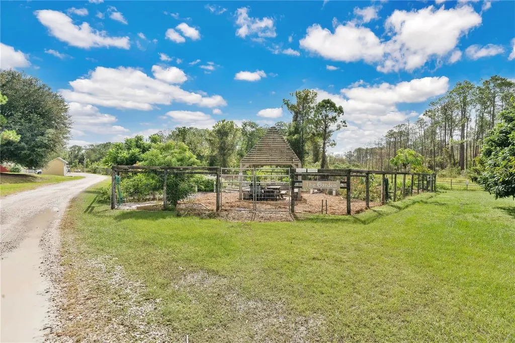 3320 Bracken Fern Drive Harmony FL 34773