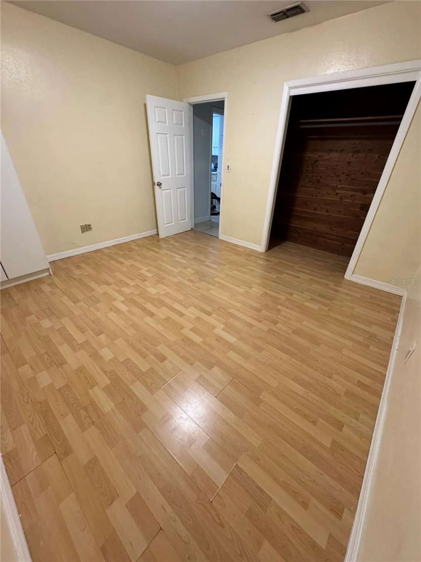 121 33rd Avenue E Bradenton FL 34208