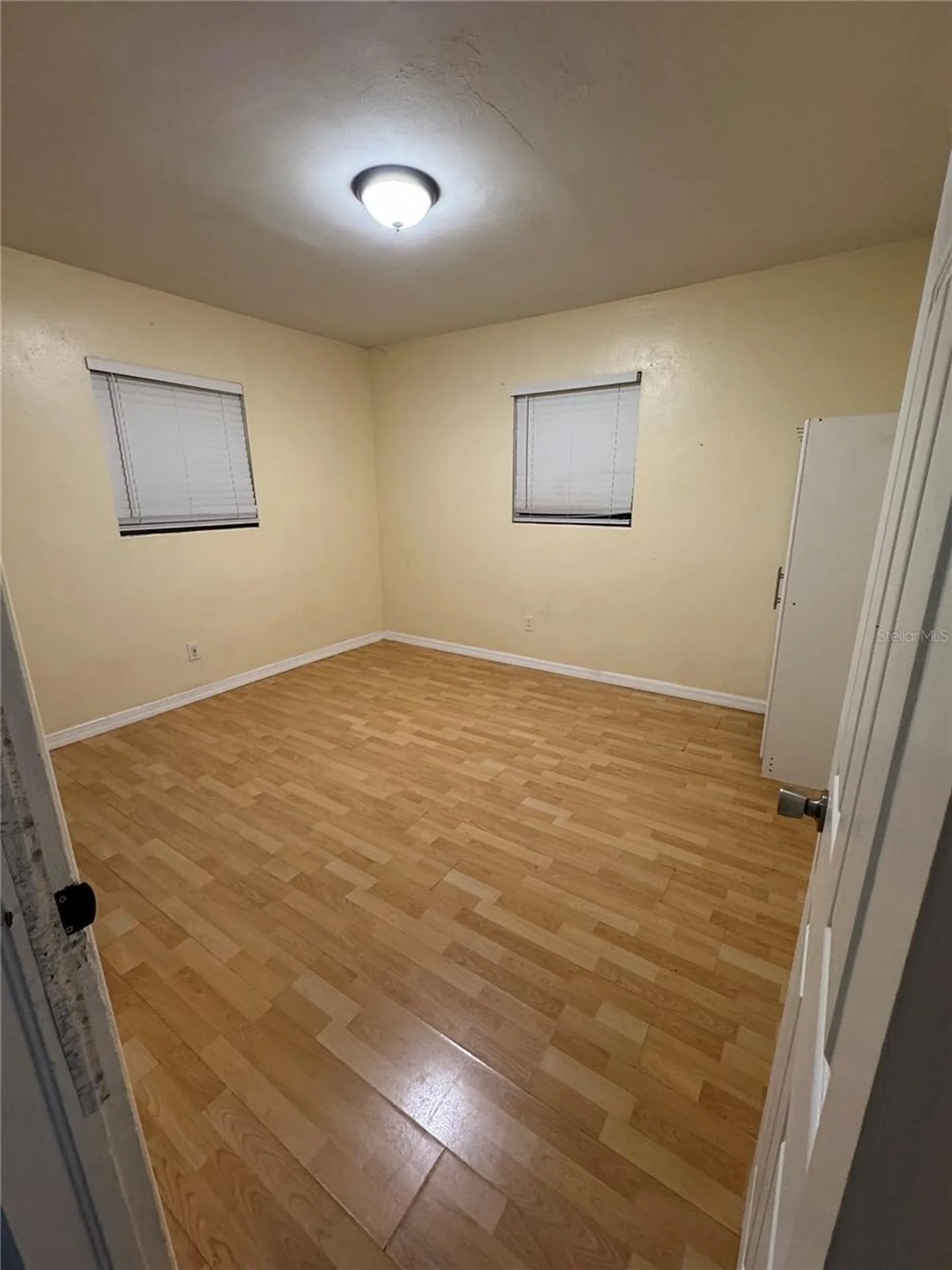 121 33rd Avenue E Bradenton FL 34208
