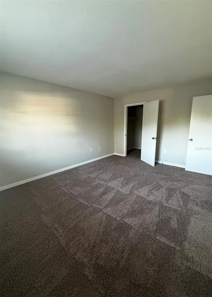 350 79th Avenue N St Petersburg FL 33702