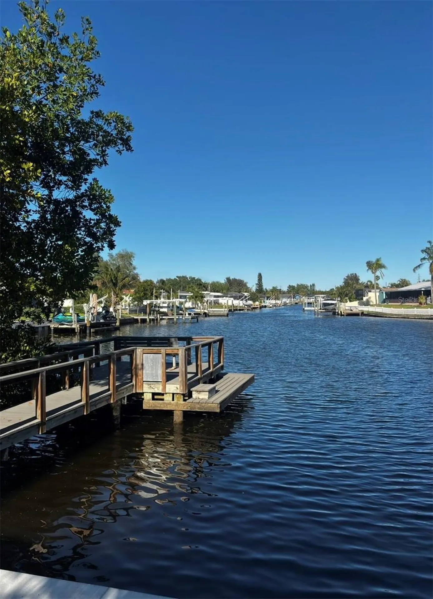 350 79th Avenue N St Petersburg FL 33702