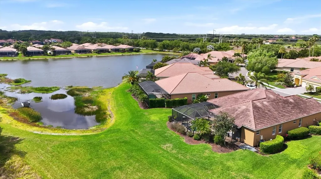 431 Grand Preserve Cove Bradenton FL 34212