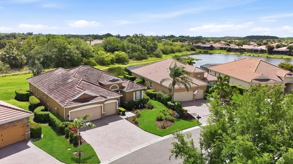 431 Grand Preserve Cove Bradenton FL 34212