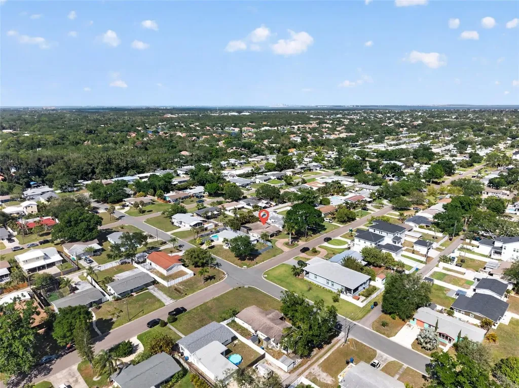 413 43rd Avenue NE St Petersburg FL 33703
