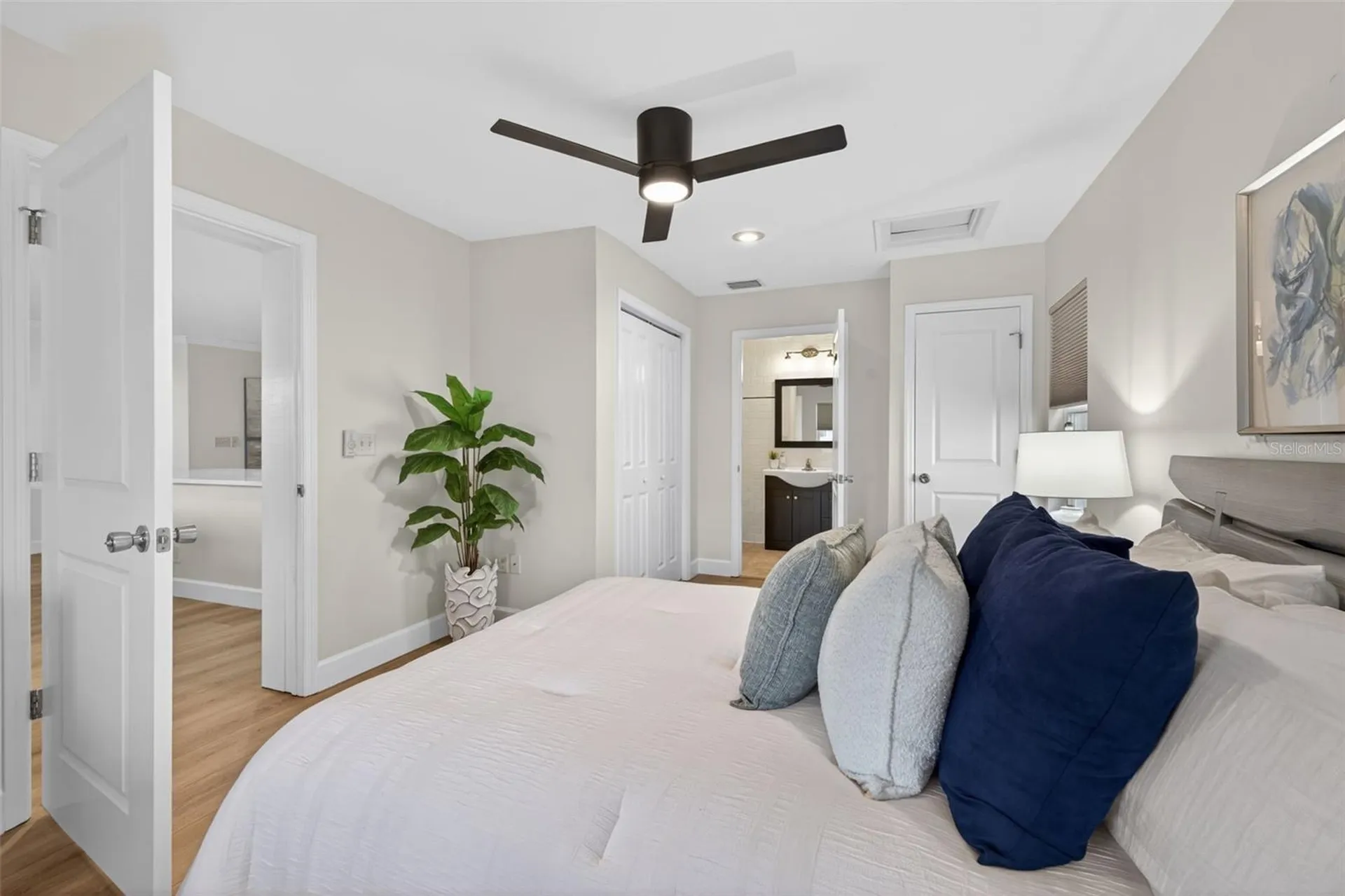 413 43rd Avenue NE St Petersburg FL 33703