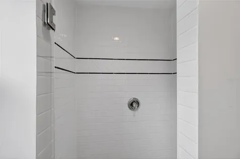 413 43rd Avenue NE St Petersburg FL 33703