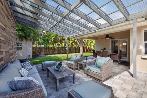 413 43rd Avenue NE St Petersburg FL 33703