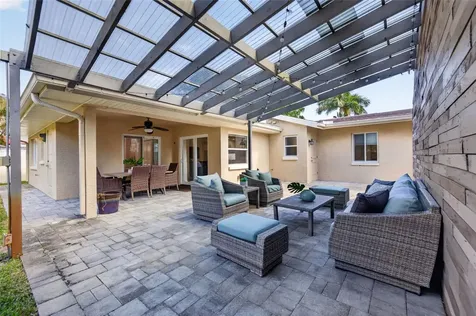 413 43rd Avenue NE St Petersburg FL 33703