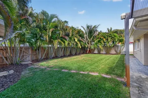 413 43rd Avenue NE St Petersburg FL 33703