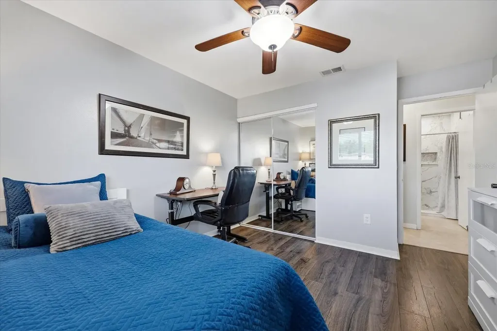 6010 28th Street W Bradenton FL 34207