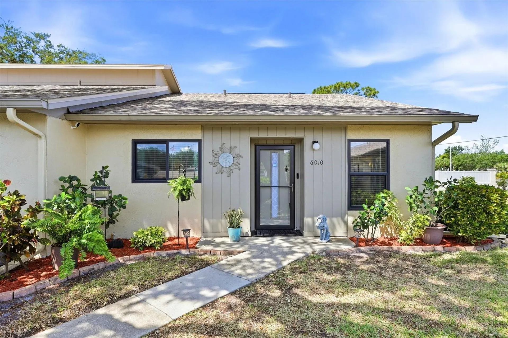 6010 28th Street W Bradenton FL 34207