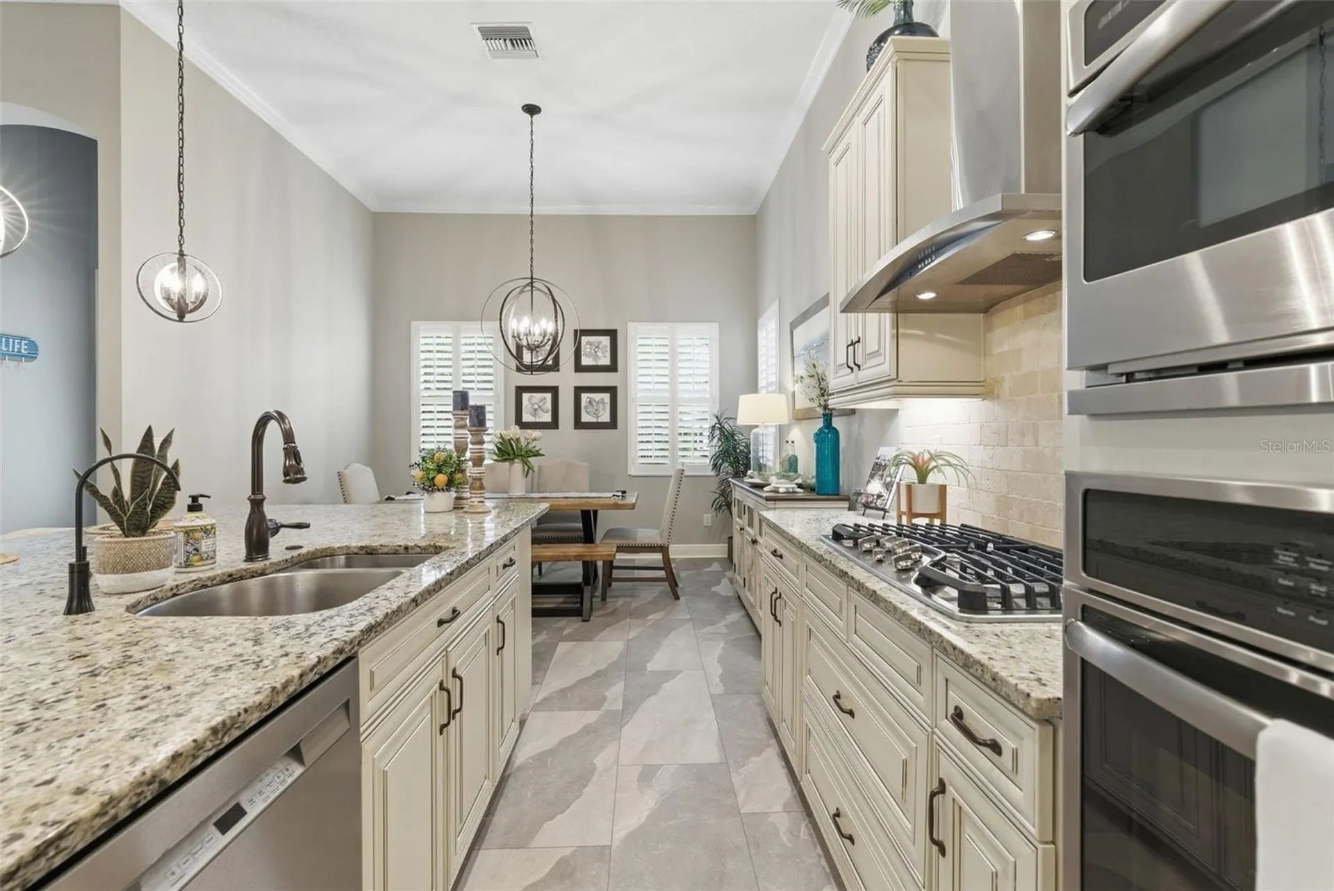 624 Winterside Drive Apollo Beach FL 33572