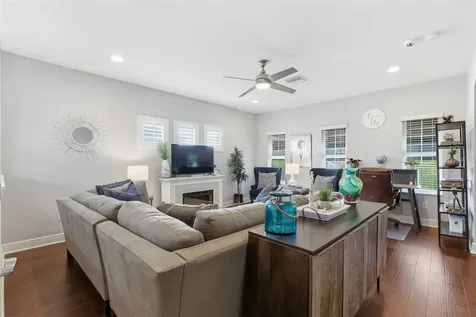 624 Winterside Drive Apollo Beach FL 33572