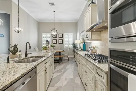 624 Winterside Drive Apollo Beach FL 33572