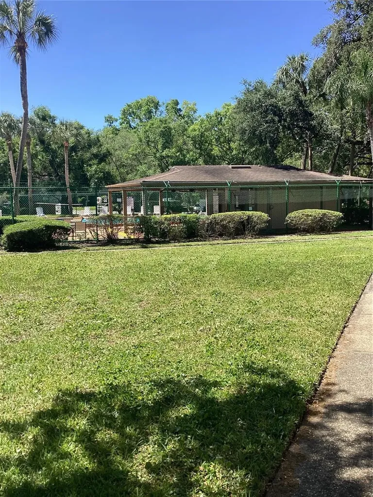 14321 Hanging Moss Circle Tampa FL 33613