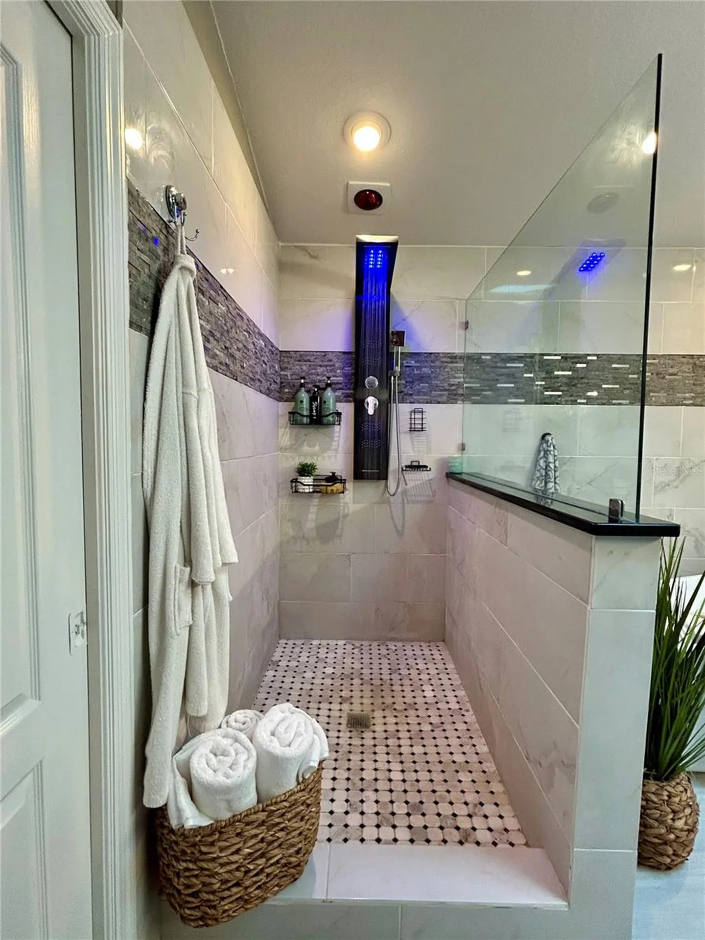 4623 S Atlantic Avenue New Smyrna Beach FL 32169