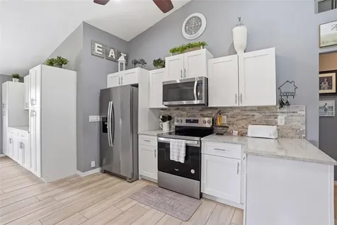 123 SW 29th Street Cape Coral FL 33914