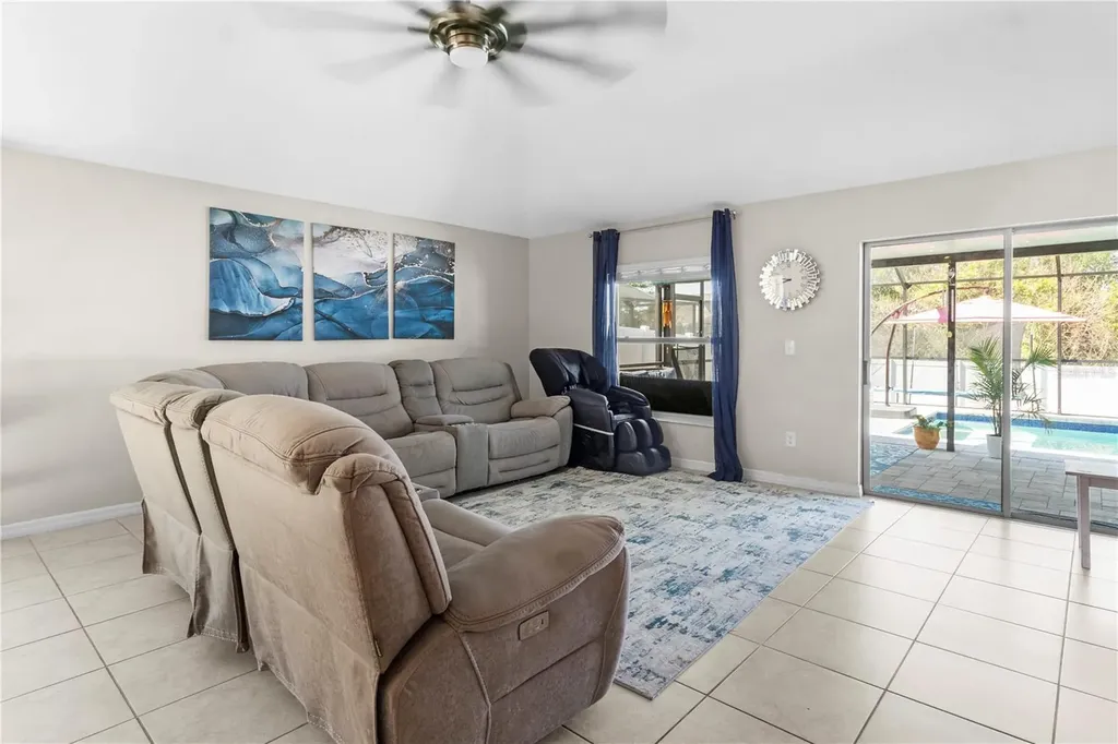 13525 Willow Bluestar Loop Riverview FL 33579