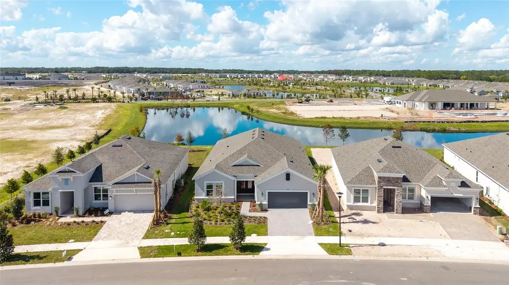 992 Tassleflower Trail St Cloud FL 34771