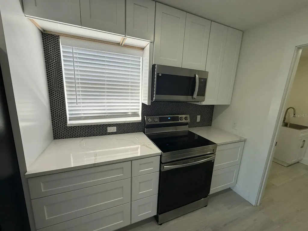 1842 Maryland Avenue NE St Petersburg FL 33703