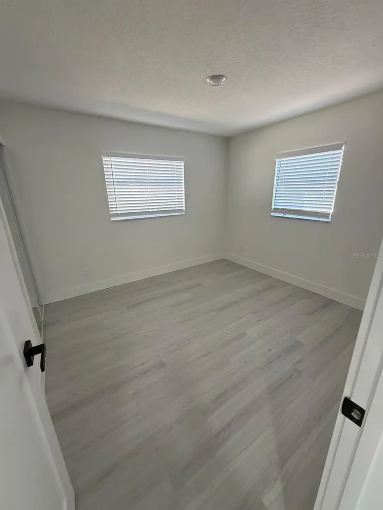 1842 Maryland Avenue NE St Petersburg FL 33703