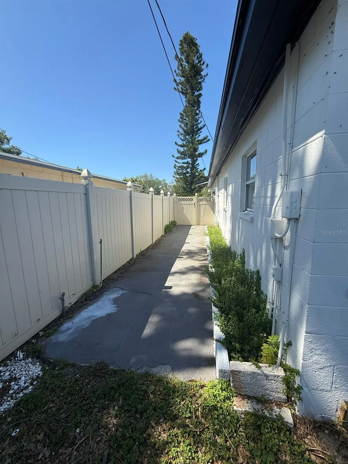 1842 Maryland Avenue NE St Petersburg FL 33703