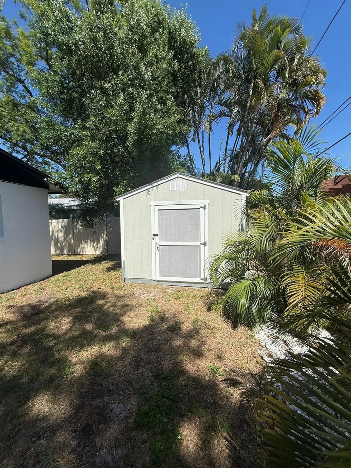 1842 Maryland Avenue NE St Petersburg FL 33703