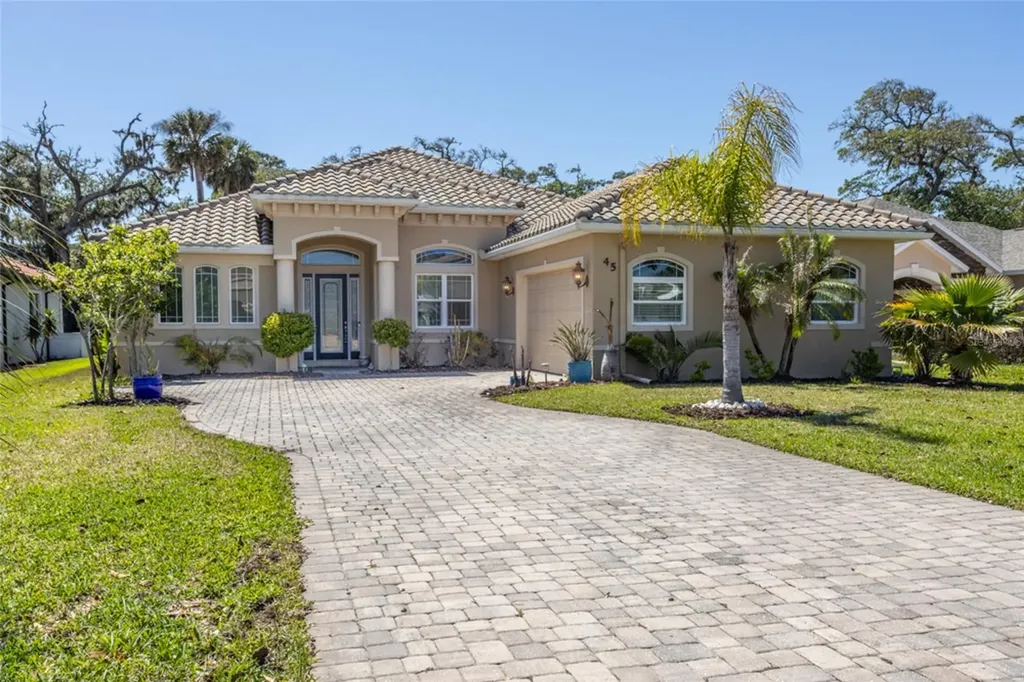 45 N Riverwalk Drive Palm Coast FL 32137