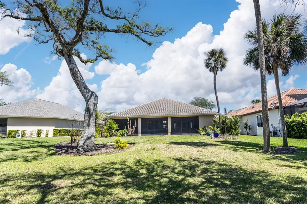 45 N Riverwalk Drive Palm Coast FL 32137