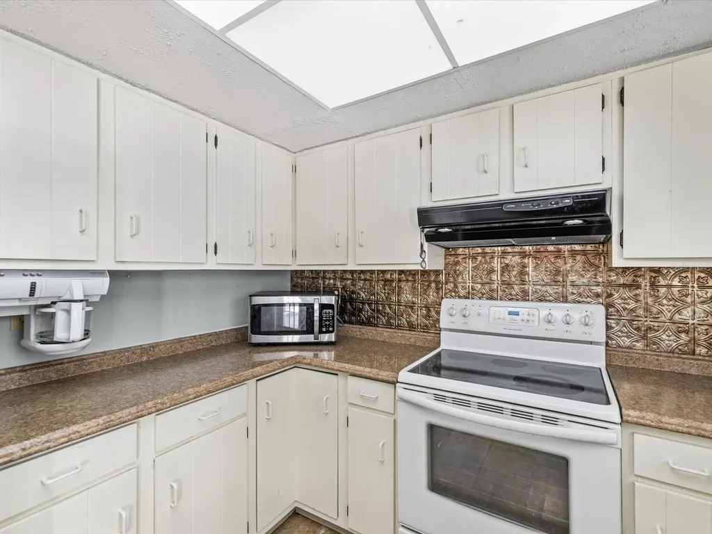 11423 Wheeling Drive Tampa FL 33625