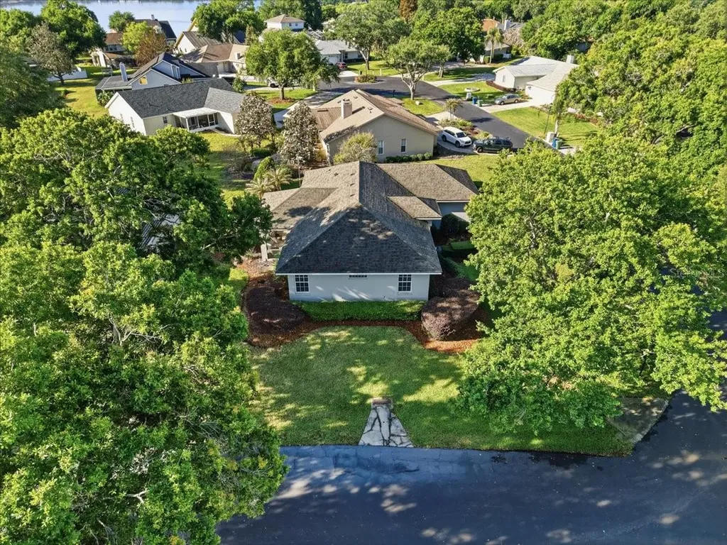 226 Hill Court Winter Haven FL 33881