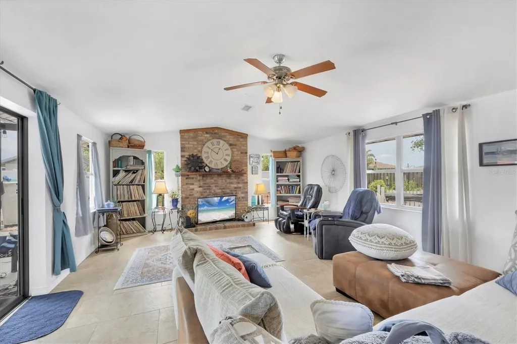 1222 Pinebrook Way Venice FL 34285