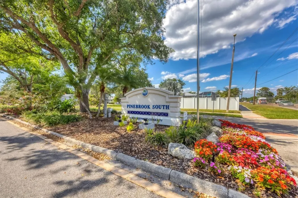 1222 Pinebrook Way Venice FL 34285