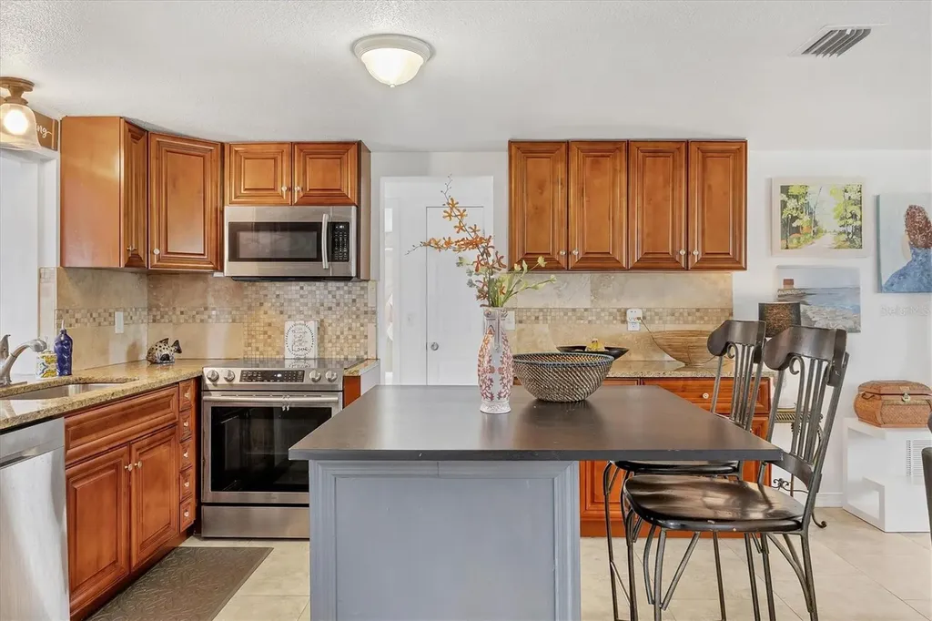 1222 Pinebrook Way Venice FL 34285