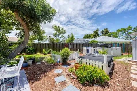 1222 Pinebrook Way Venice FL 34285