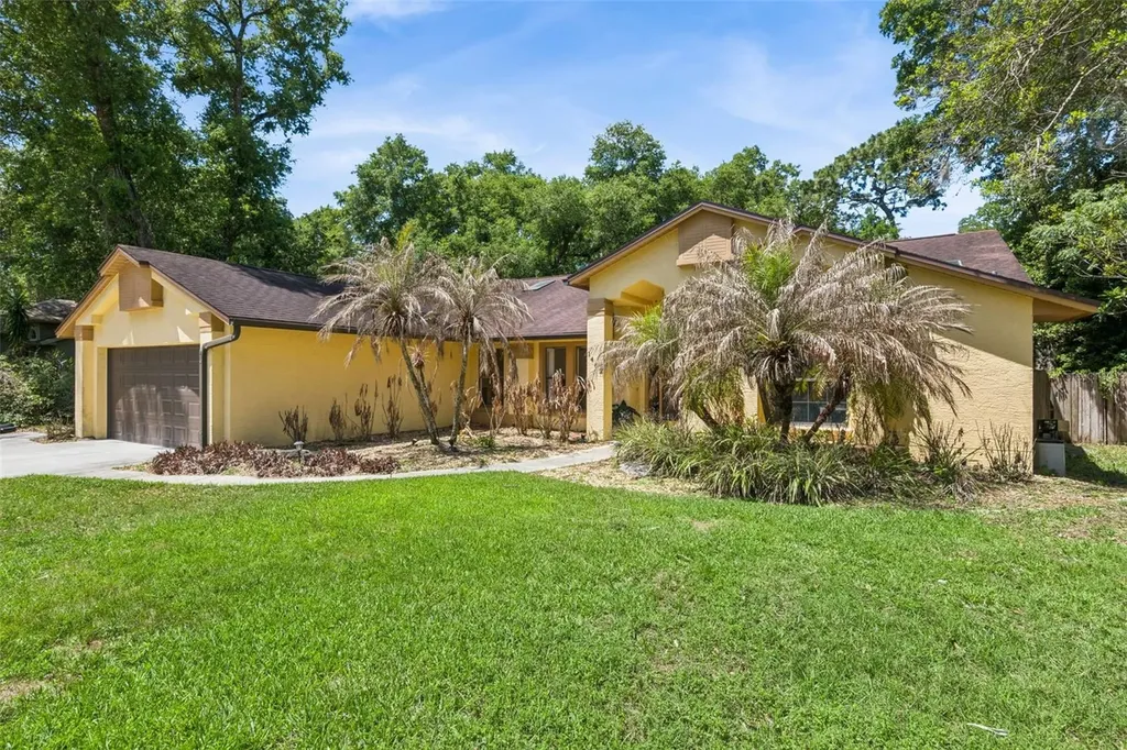 1462 Deer Lake Circle Apopka FL 32712