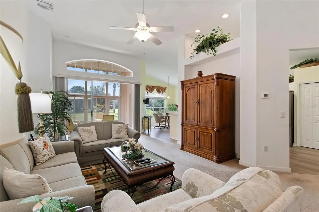 511 Royal Palm Drive Davenport FL 33837
