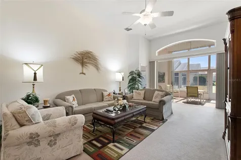511 Royal Palm Drive Davenport FL 33837