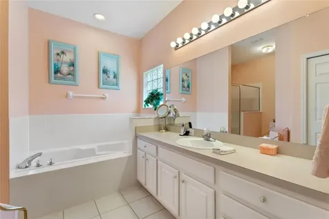 511 Royal Palm Drive Davenport FL 33837