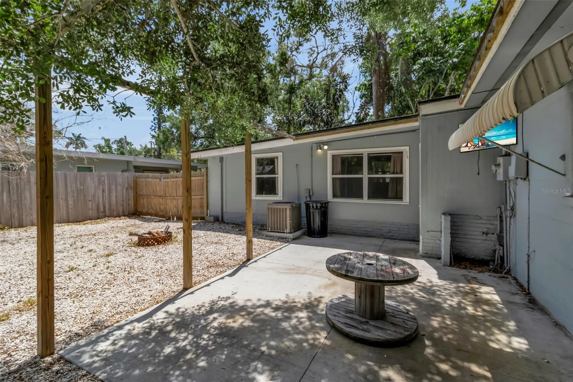 2317 2nd Avenue E Bradenton FL 34208